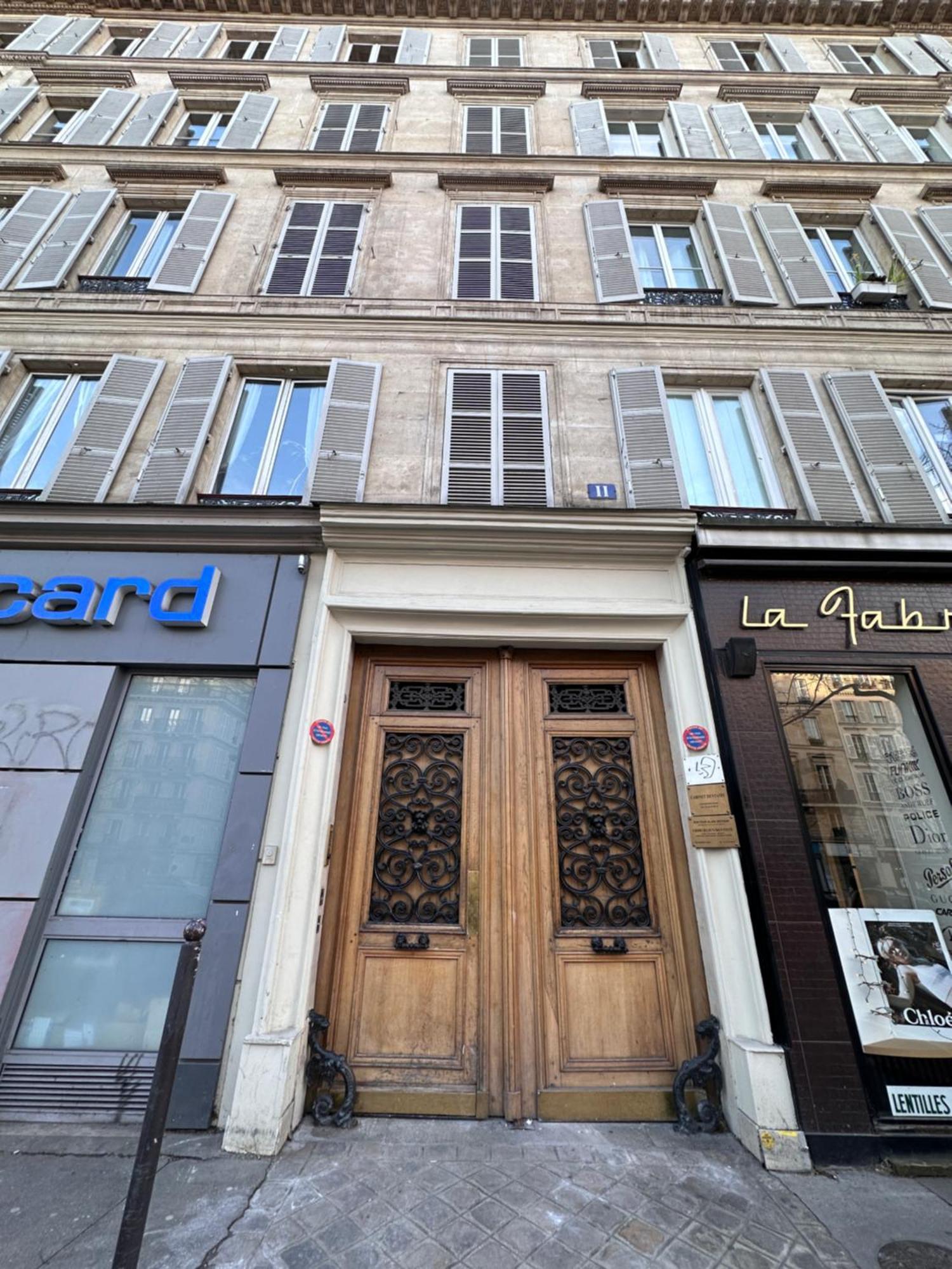 Marais Rooftop Studio - Metro Filles Du Calvaire Apartment Paris Exterior photo